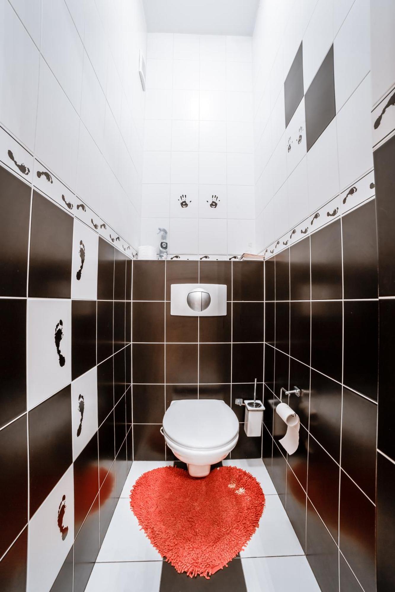 Modern Apartment On Mechnikova Street 18 Лвив Екстериор снимка
