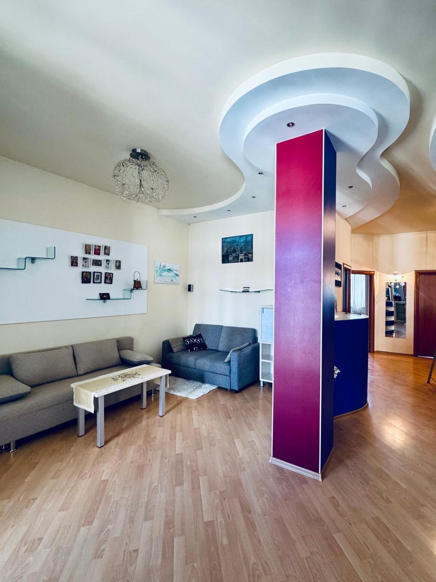 Modern Apartment On Mechnikova Street 18 Лвив Екстериор снимка