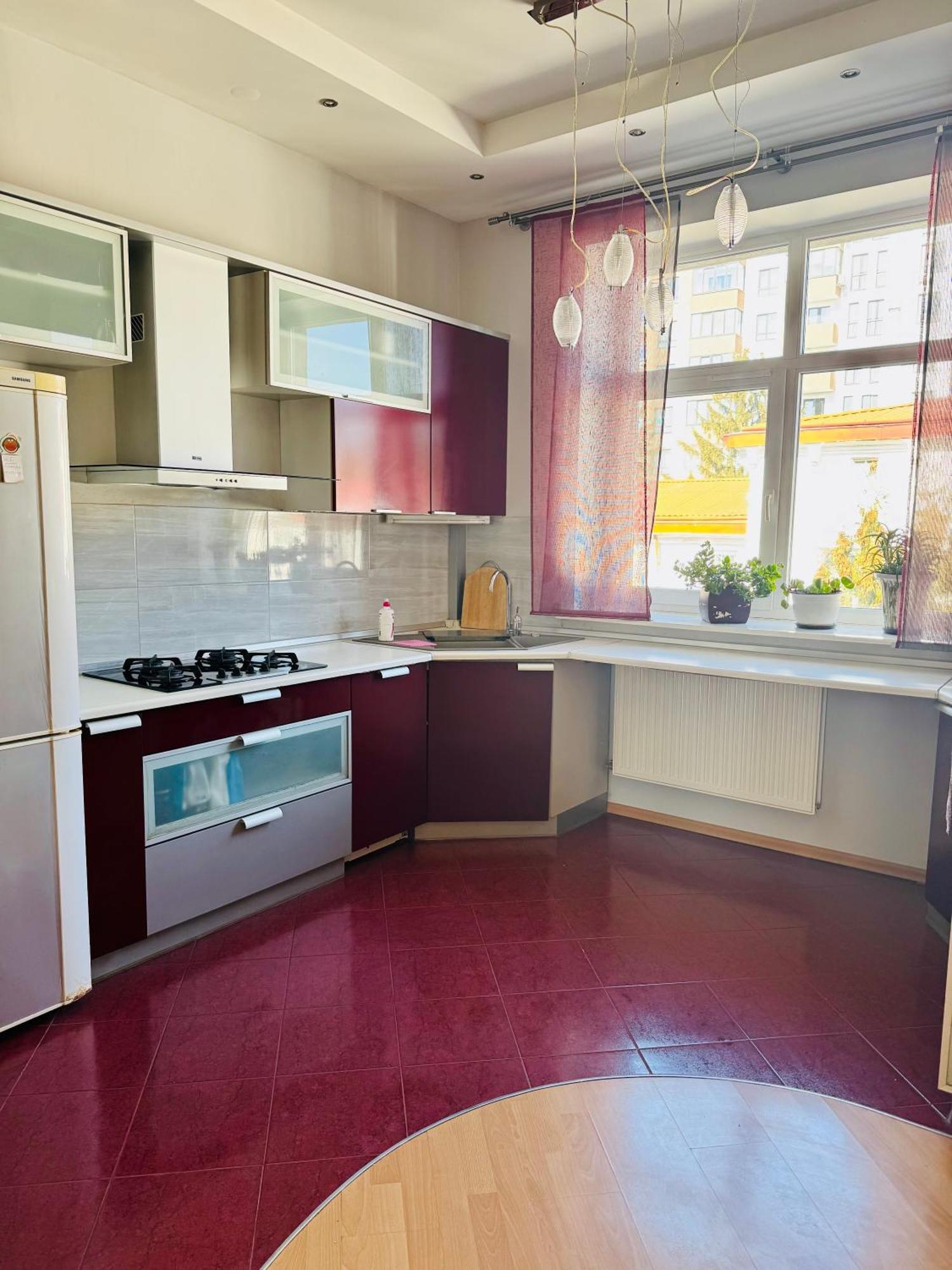 Modern Apartment On Mechnikova Street 18 Лвив Екстериор снимка