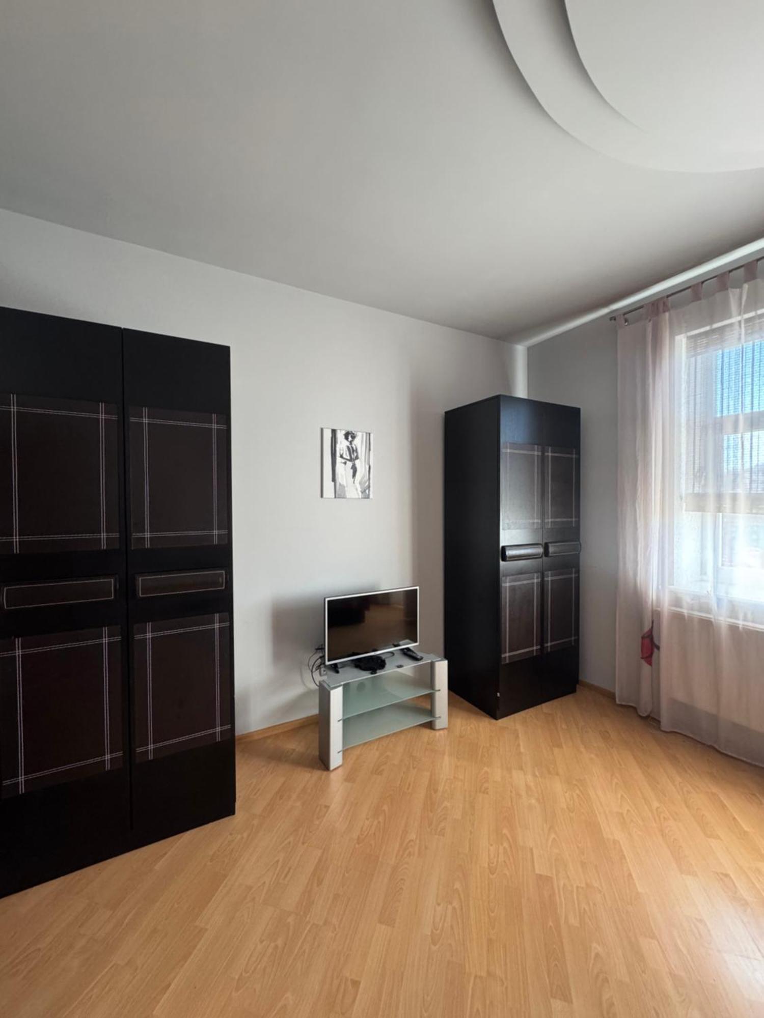 Modern Apartment On Mechnikova Street 18 Лвив Екстериор снимка