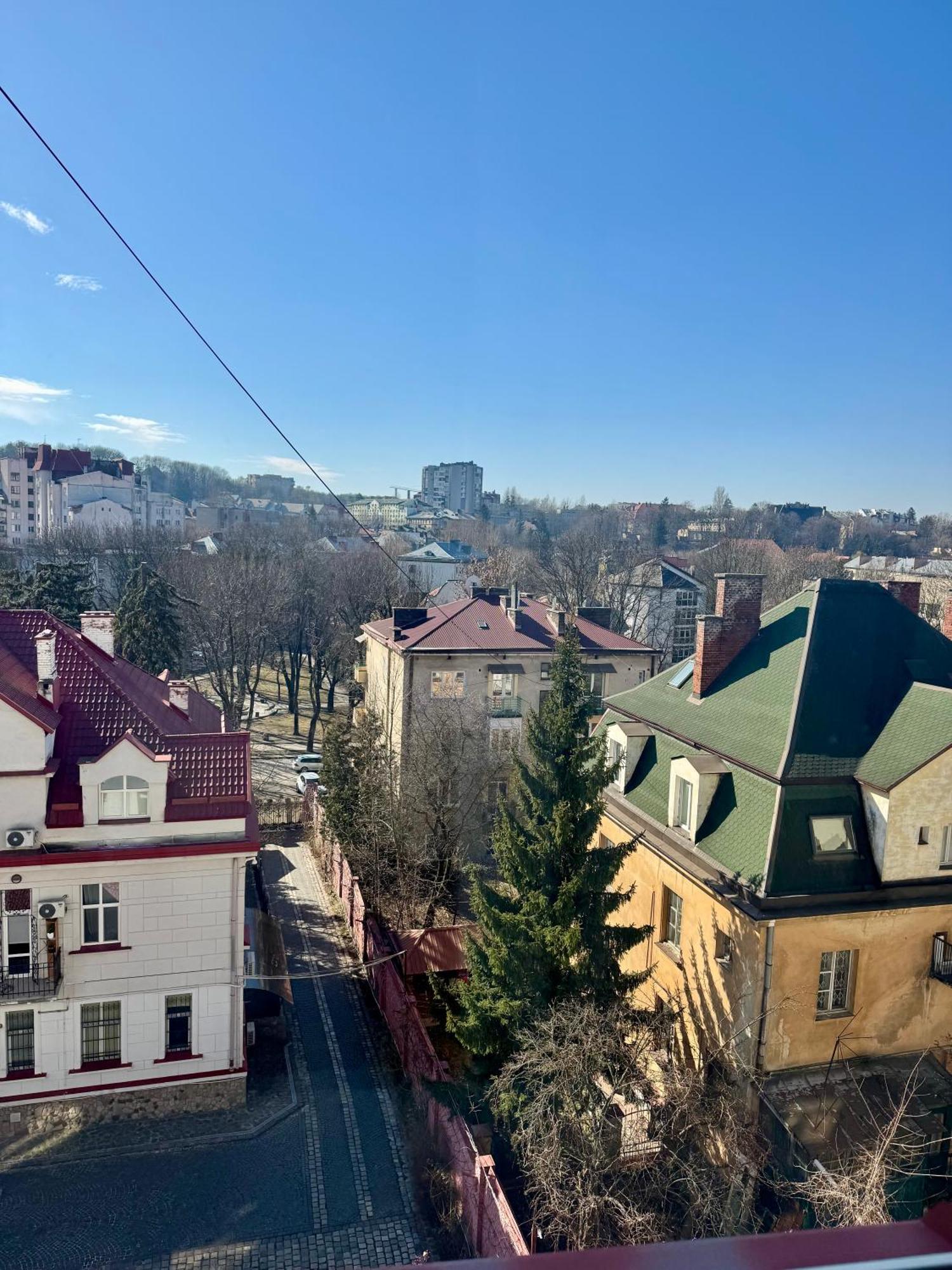 Modern Apartment On Mechnikova Street 18 Лвив Екстериор снимка